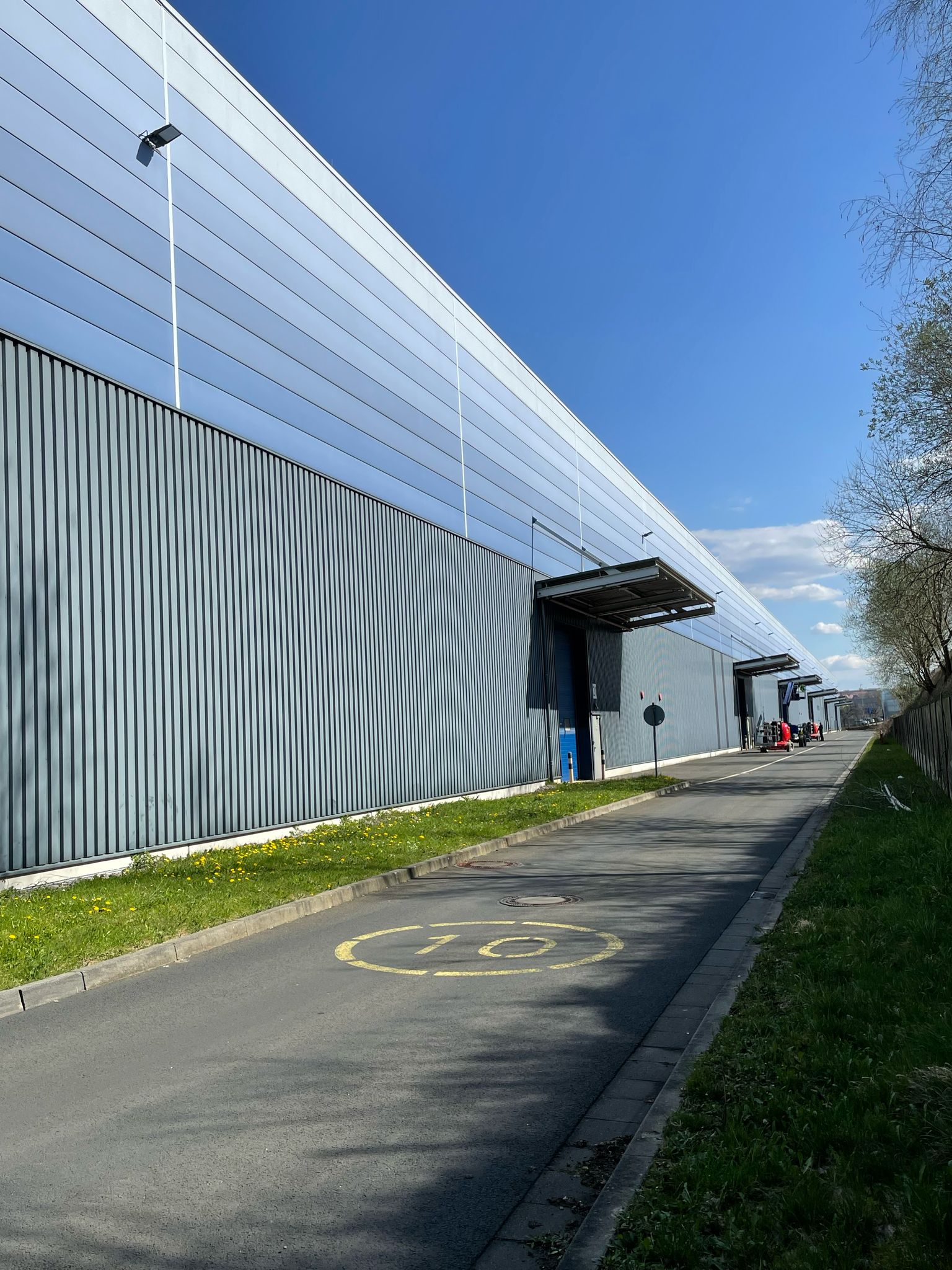 PHOTO-2025-04-08-12-34-38